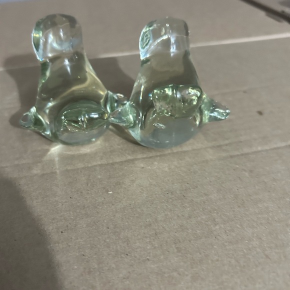 Vintage crystal glass dove figurines/ paperweights- preloved - - Picture 3 of 12